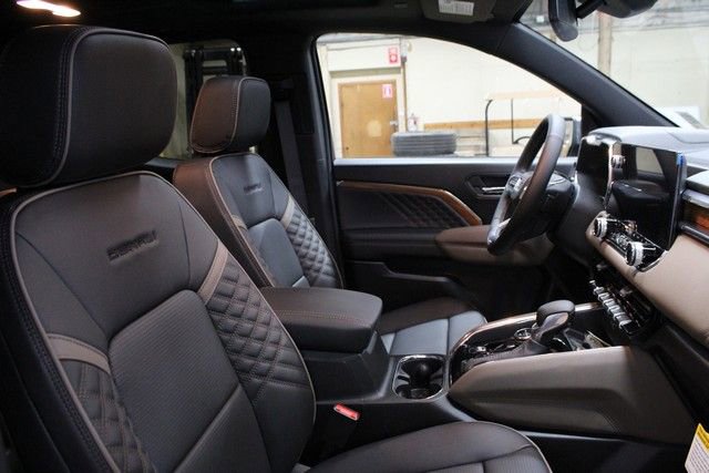 New 2026 GMC Canyon Denali image 12