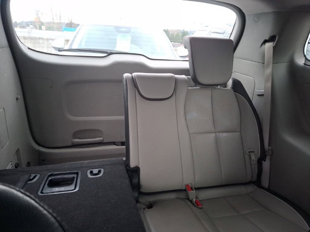 Used 2019 Kia Sedona EX image 12