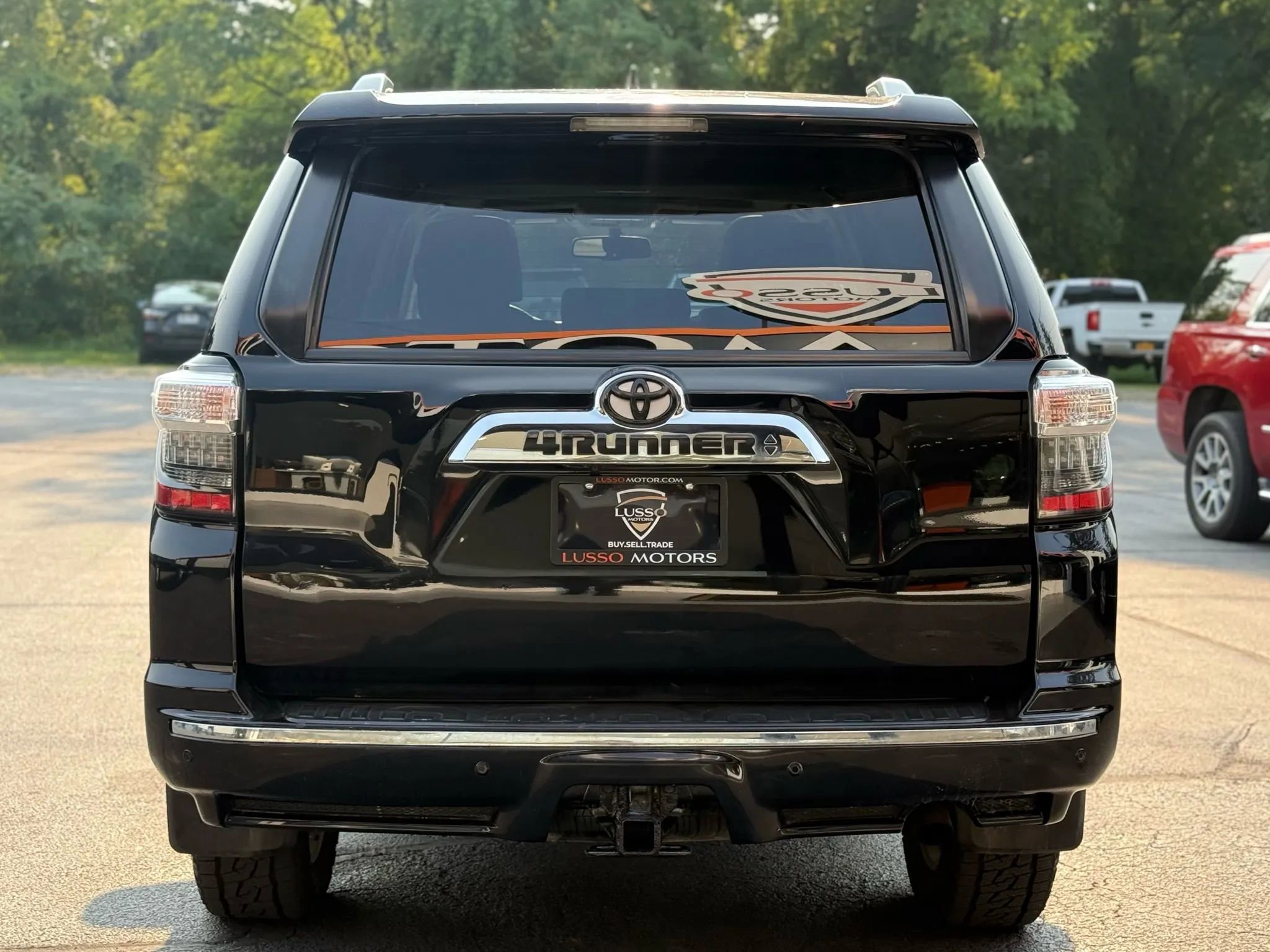Used 2016 Toyota 4Runner Limited AWD/4WD image 5