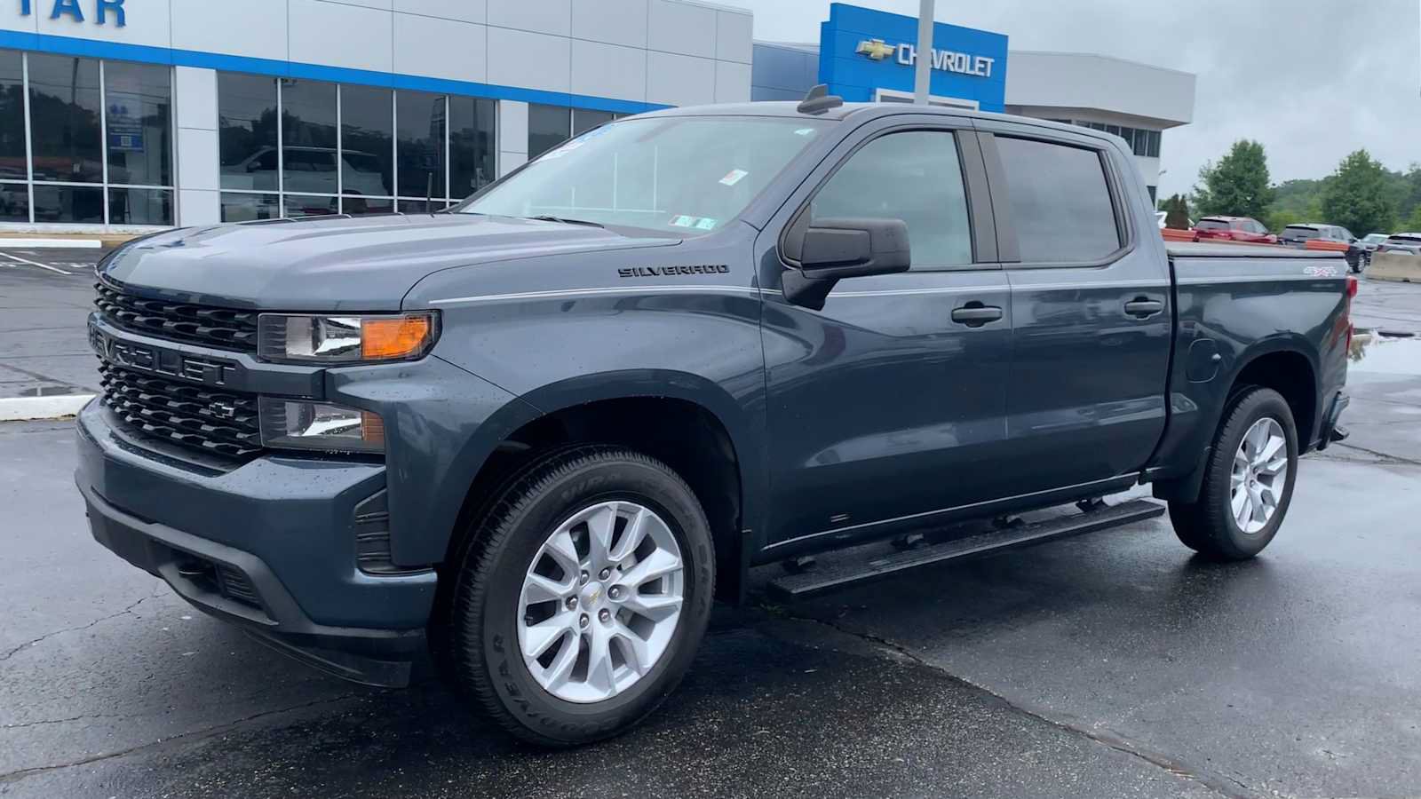 Certified 2021 Chevrolet Silverado 1500 Custom w/ LPO, Dark Essentials Package AWD/4WD image 4