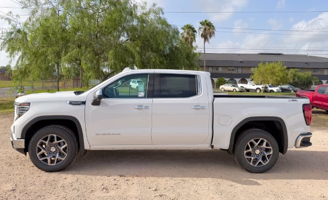 New 2026 GMC Sierra 1500 SLT AWD/4WD image 8