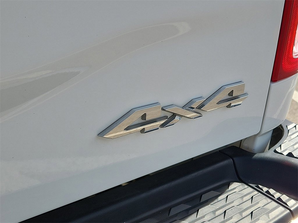 Used 2024 RAM 3500 Tradesman w/ Chrome Appearance Group image 11