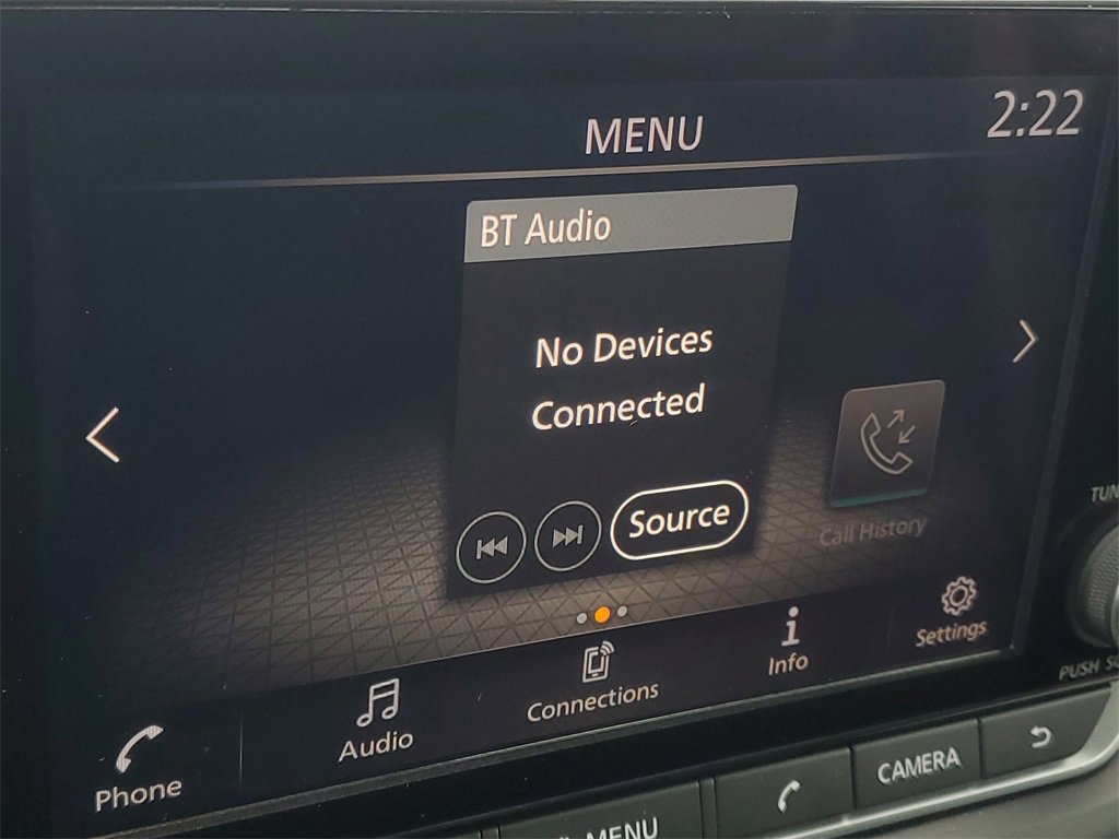 Used 2024 Nissan Rogue S image 16