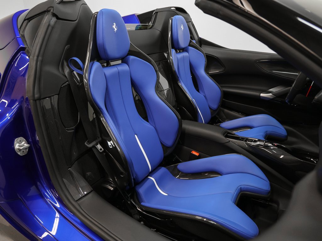 Used 2023 Ferrari SF90 Spider image 26