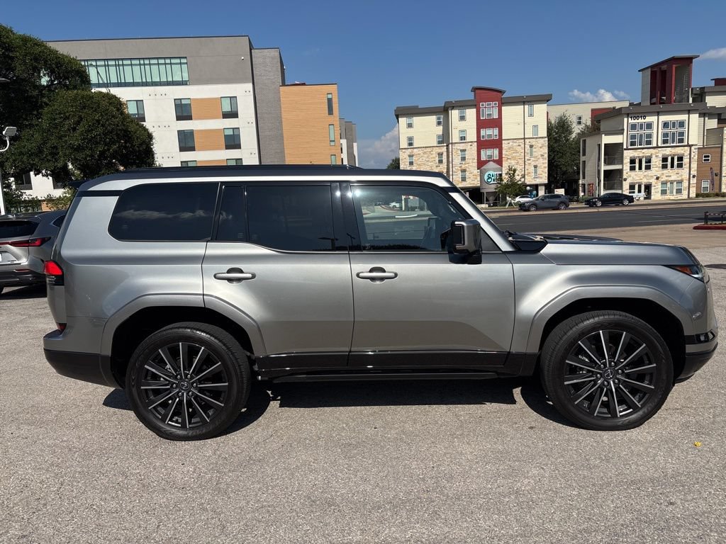 Certified 2024 Lexus GX 550 w/ Accessory Package (2T) AWD/4WD image 6