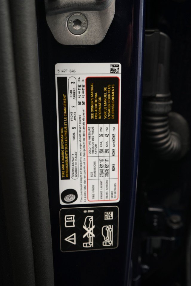 Used 2025 BMW X5 M60i AWD/4WD image 25