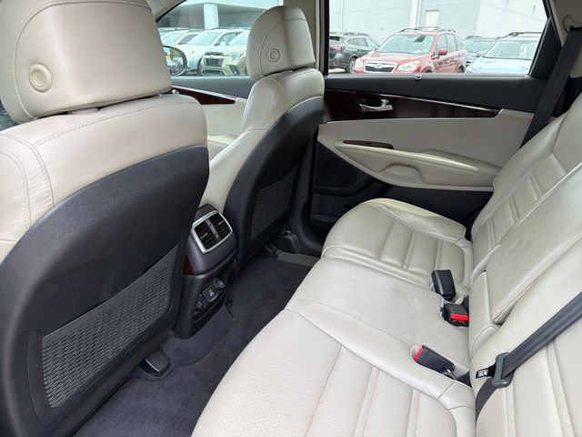 Used 2017 Kia Sorento EX w/ EX Premium Package FWD image 21