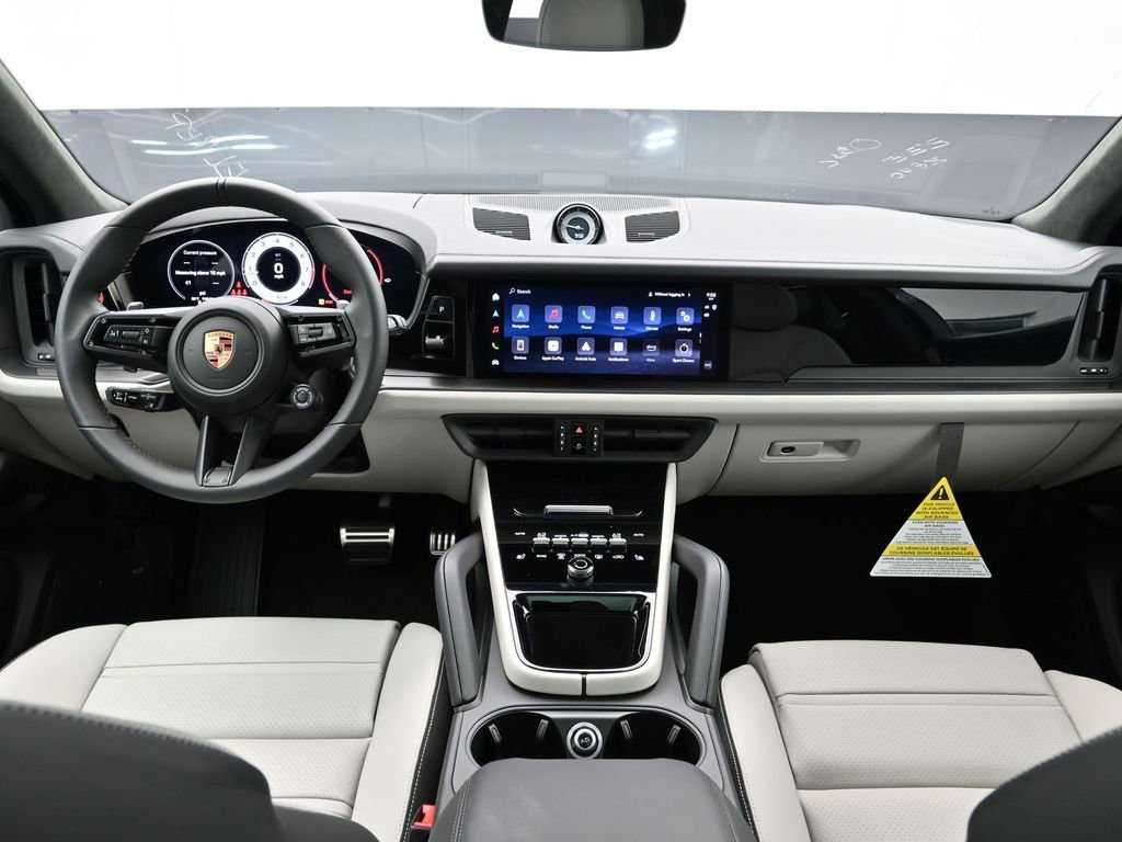 New 2026 Porsche Cayenne GTS image 19