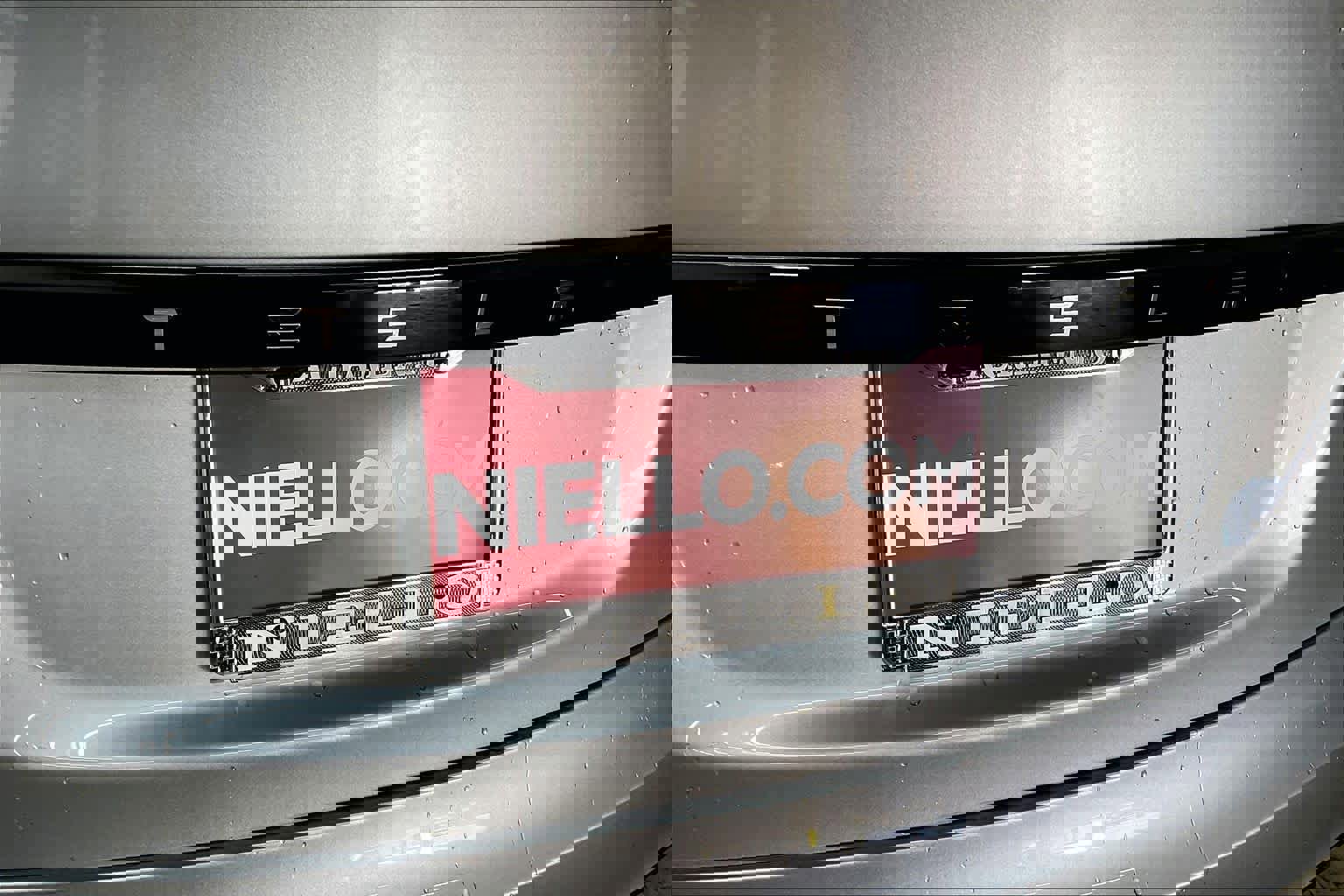 Used 2025 Tesla Model S Plaid image 11