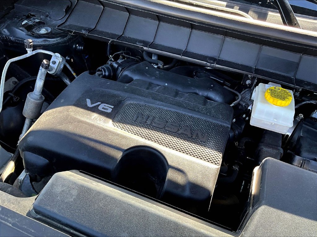 Used 2023 Nissan Pathfinder SL AWD/4WD image 34