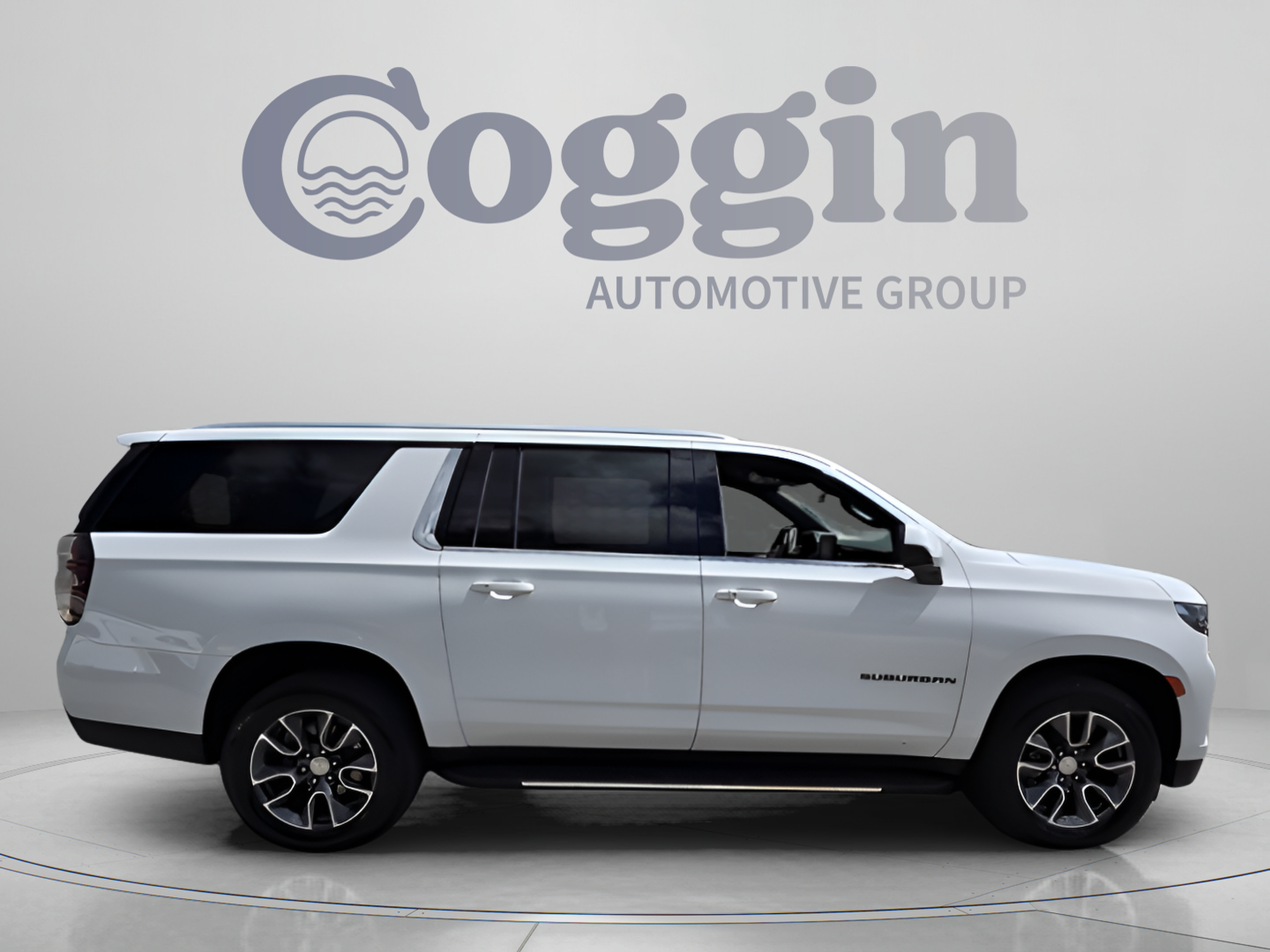 Certified 2023 Chevrolet Suburban LS RWD image 6