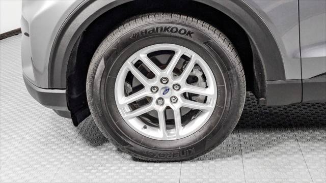 Used 2025 Ford Explorer Active RWD image 37