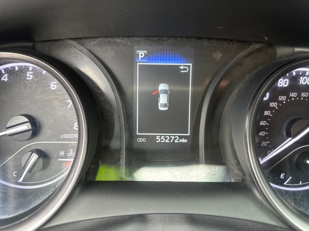 Used 2023 Toyota Camry SE image 9