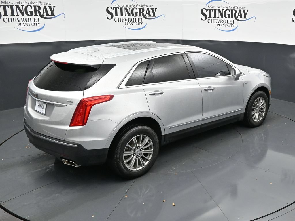 Used 2018 Cadillac XT5 Luxury w/ Driver Awareness Package FWD image 24