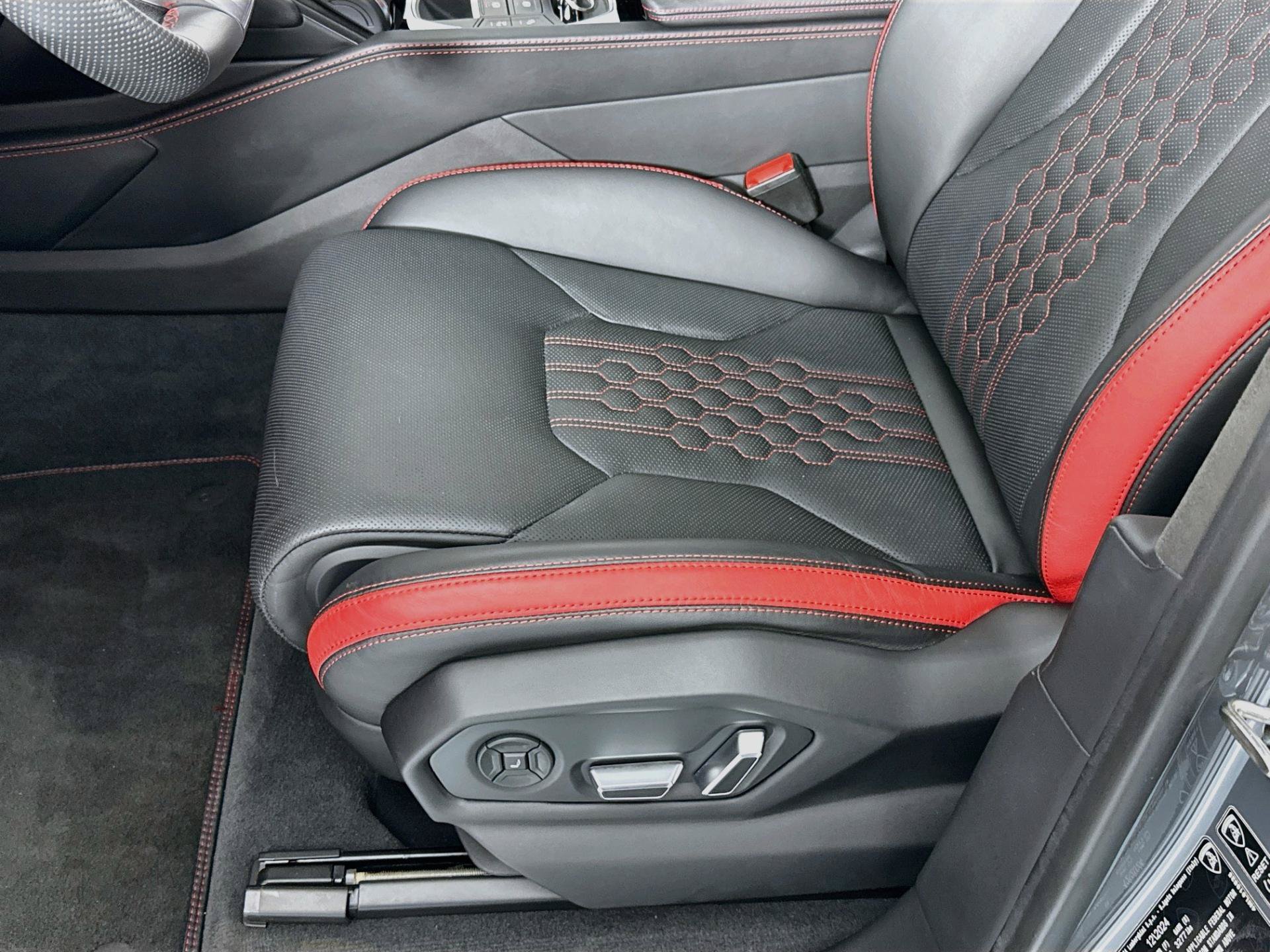 Used 2024 Lamborghini Urus S AWD/4WD image 22