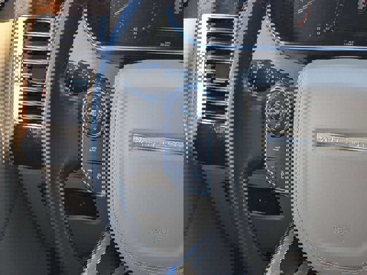 Used 2016 Land Rover Range Rover Supercharged image 17