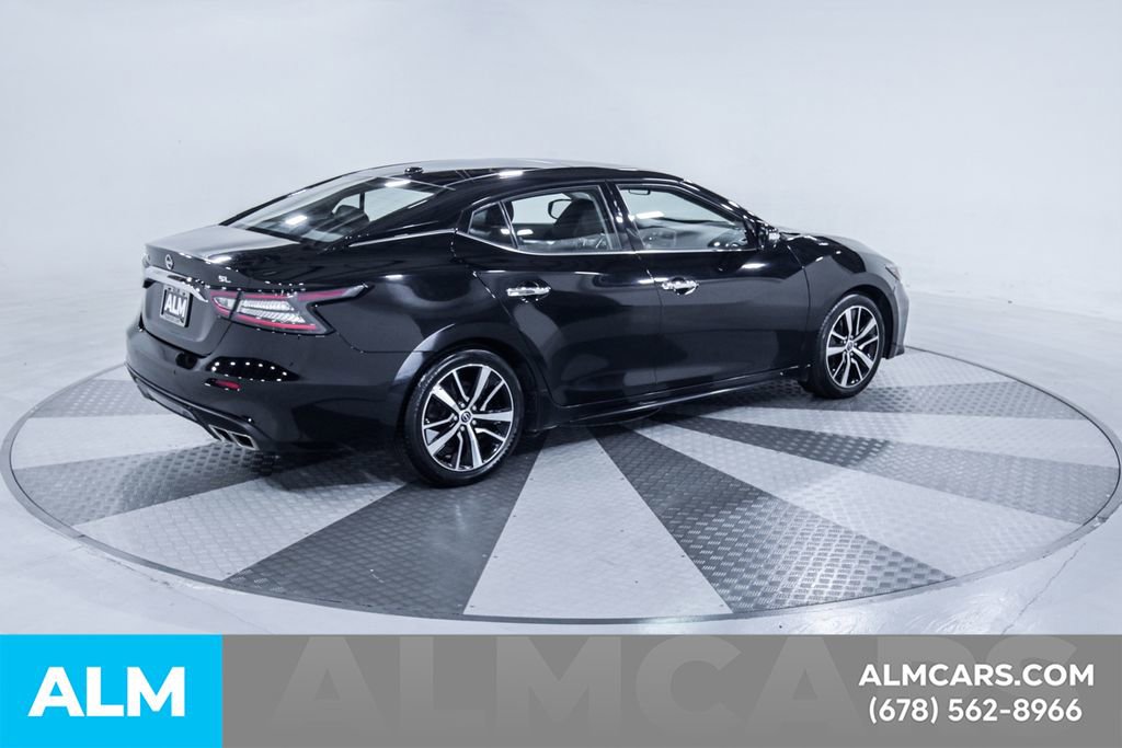 Used 2023 Nissan Maxima SL FWD image 10
