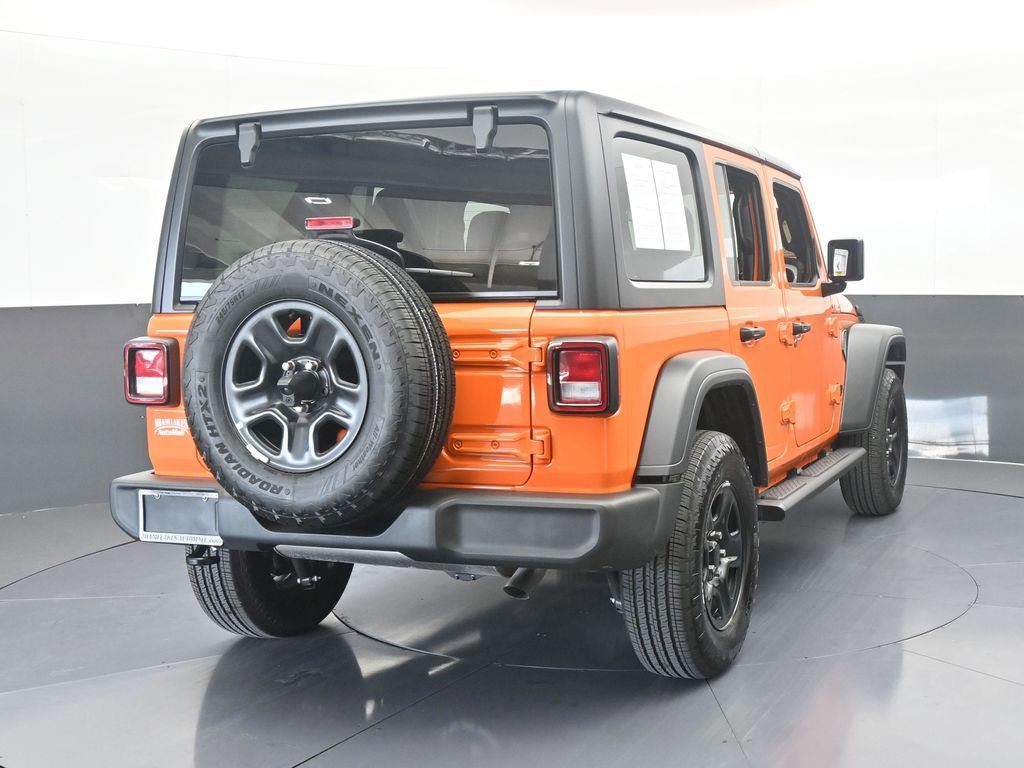 Used 2025 Jeep Wrangler Sport image 5