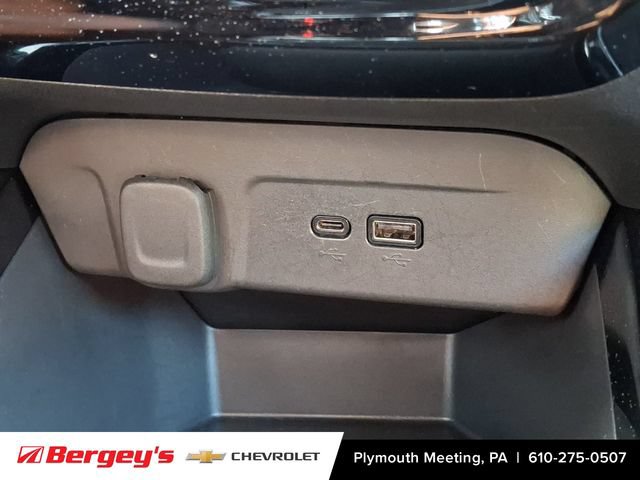 Certified 2024 Chevrolet Trax RS w/ Driver Confidence Package FWD image 27