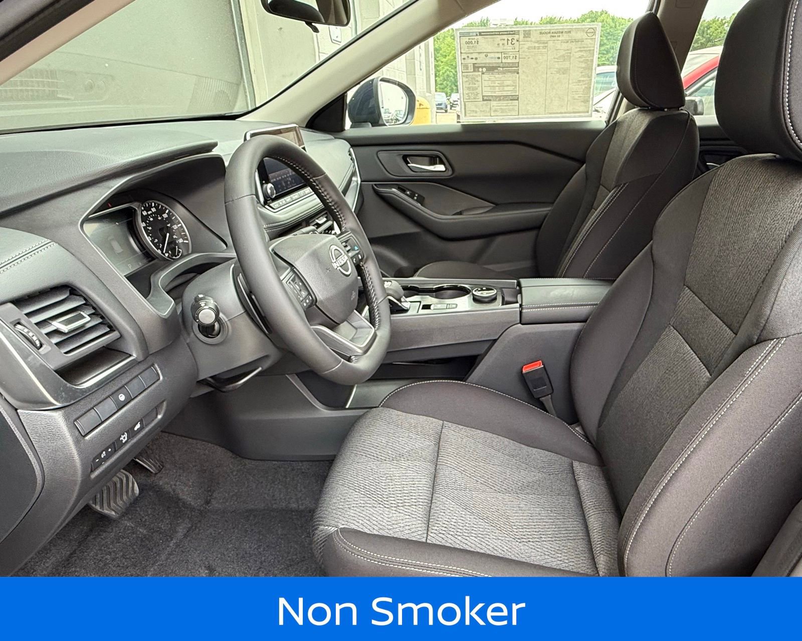 Certified 2025 Nissan Rogue SV image 12