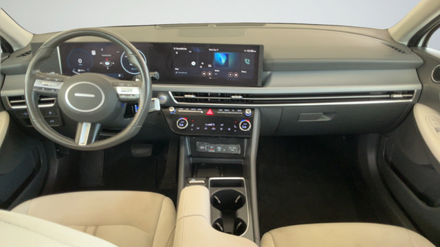 Used 2024 Hyundai Sonata SEL w/ Convenience Package FWD image 9