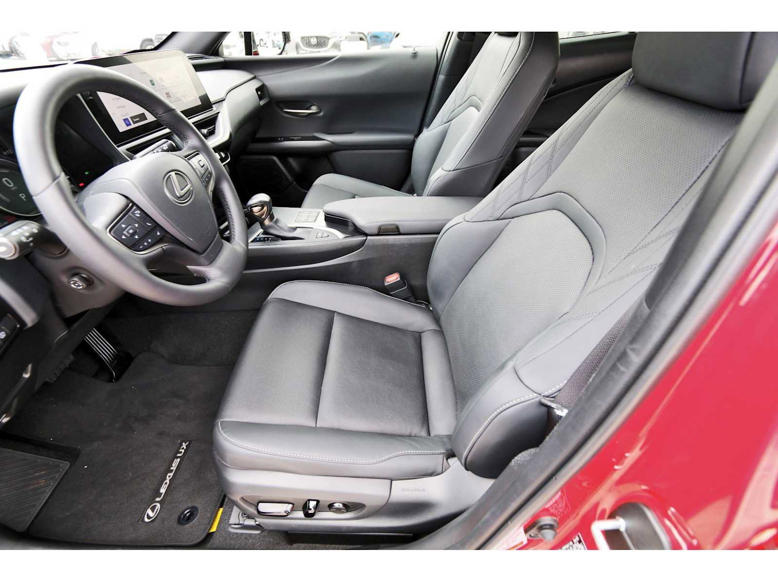 Used 2024 Lexus UX 250h FWD w/ Premium Package image 11