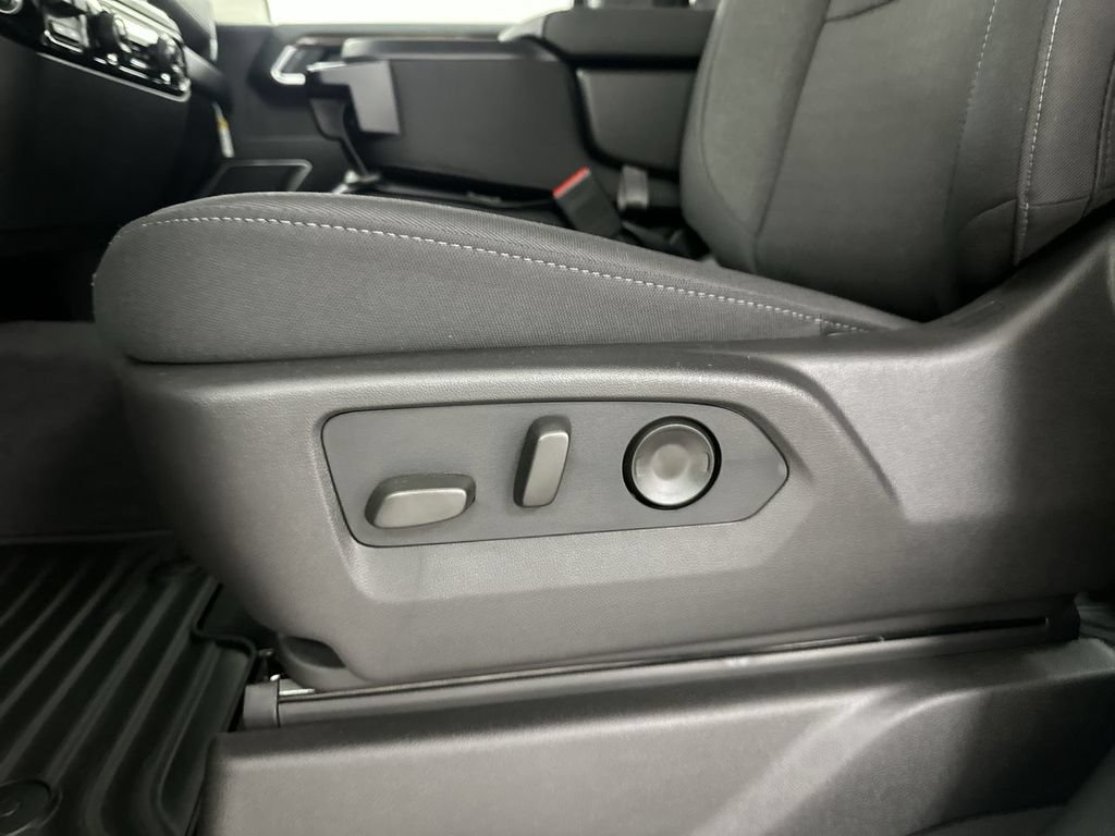 New 2026 Chevrolet Silverado 1500 LT AWD/4WD image 12