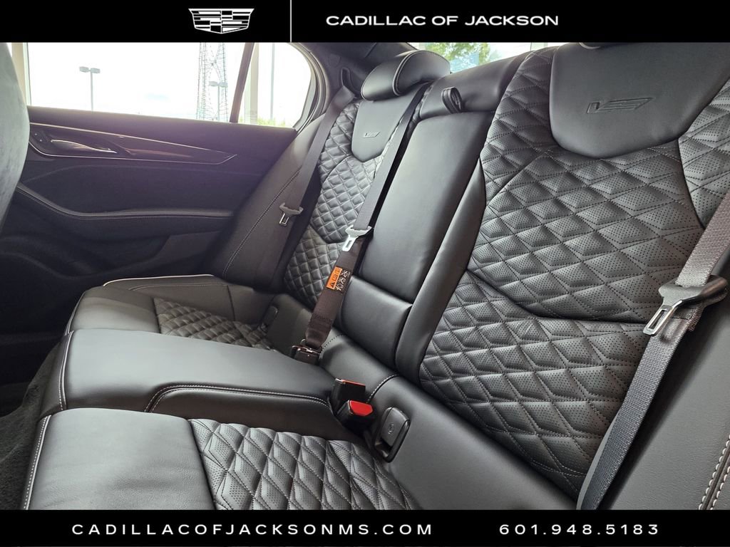 New 2026 Cadillac CT5 V Blackwing w/ Carbon Fiber 2 Package RWD image 21
