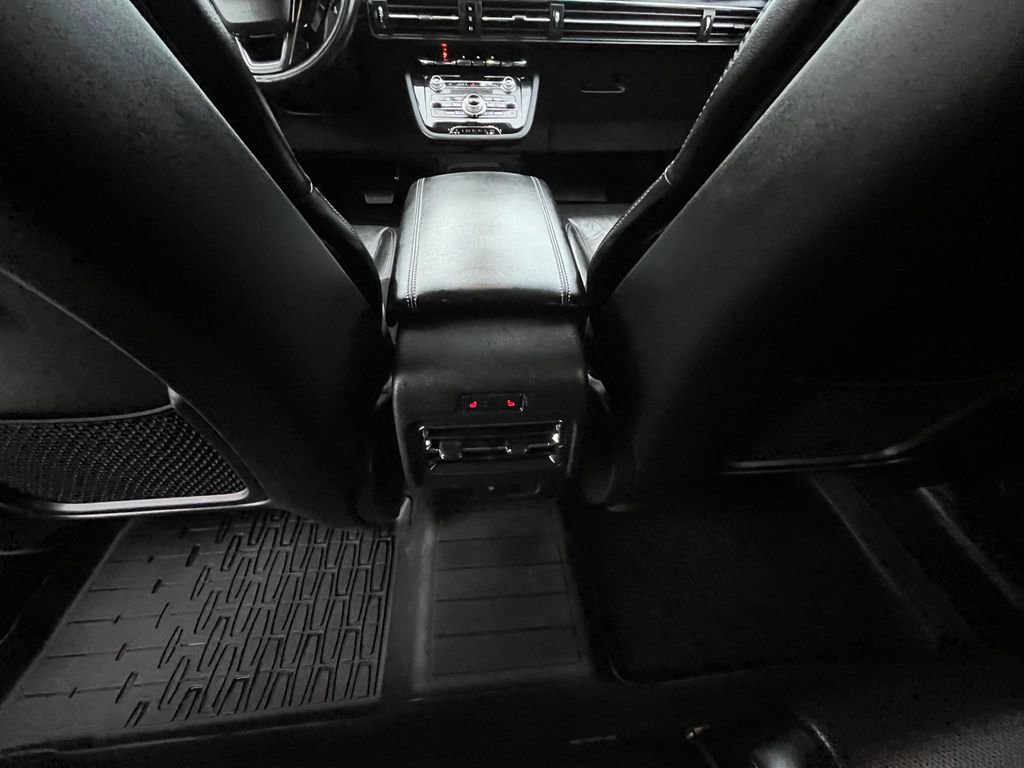 Certified 2022 Lincoln Corsair Reserve w/ Equipment Group 201A image 21