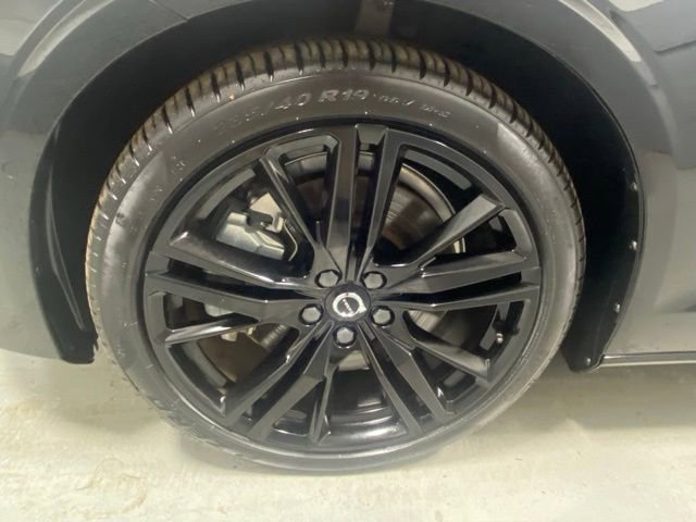 Used 2025 Volvo S60 T8 Ultra image 5