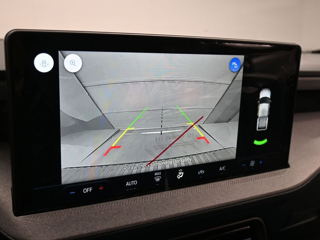 Used 2025 Ford Maverick XLT FWD image 12