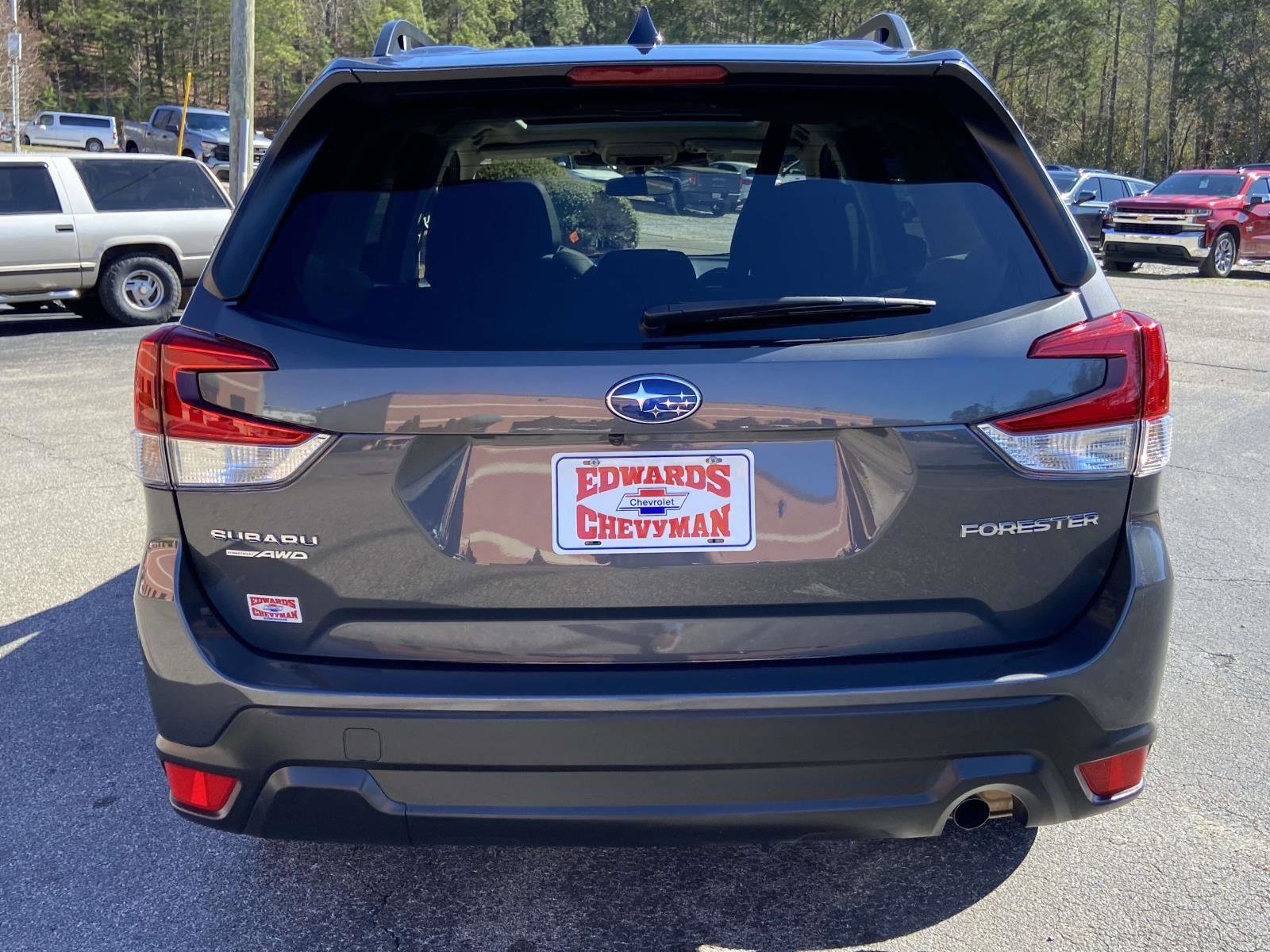 Used 2024 Subaru Forester Premium image 26