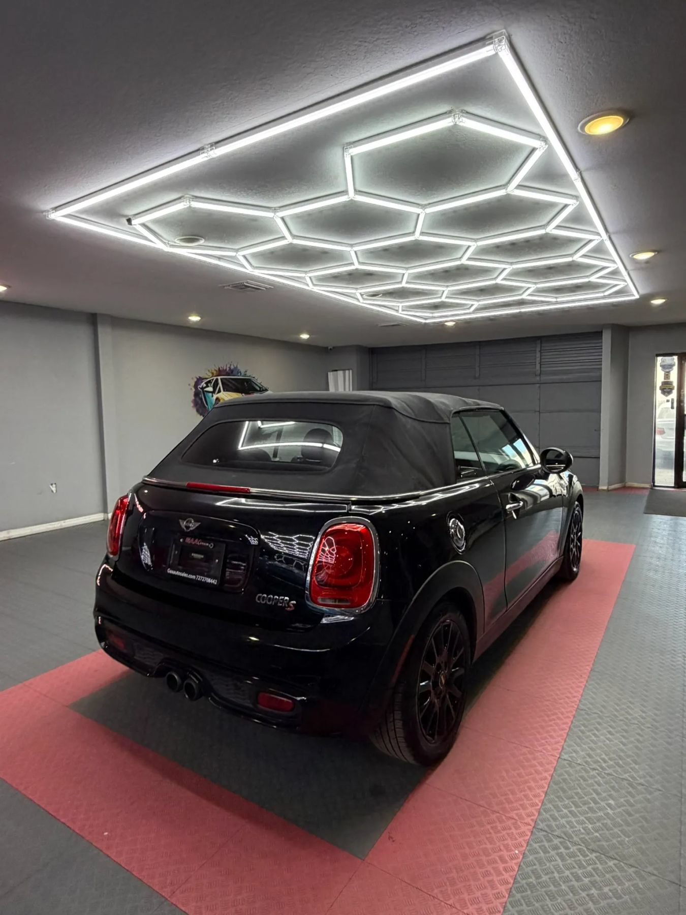 Used 2017 MINI Cooper S FWD image 6