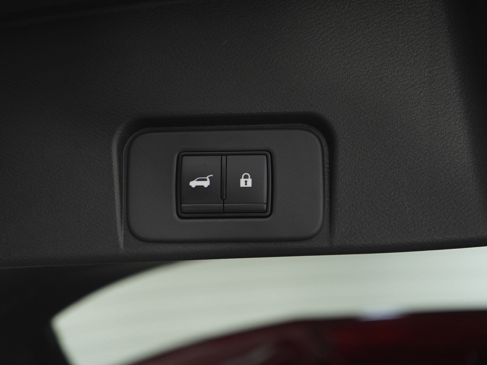 Used 2023 Nissan Rogue SV w/ SV Premium B Package image 9