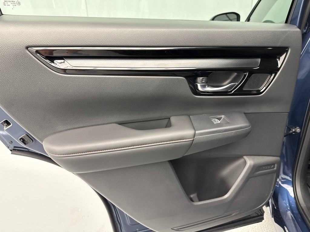 Used 2026 Honda CR-V Sport Touring image 17