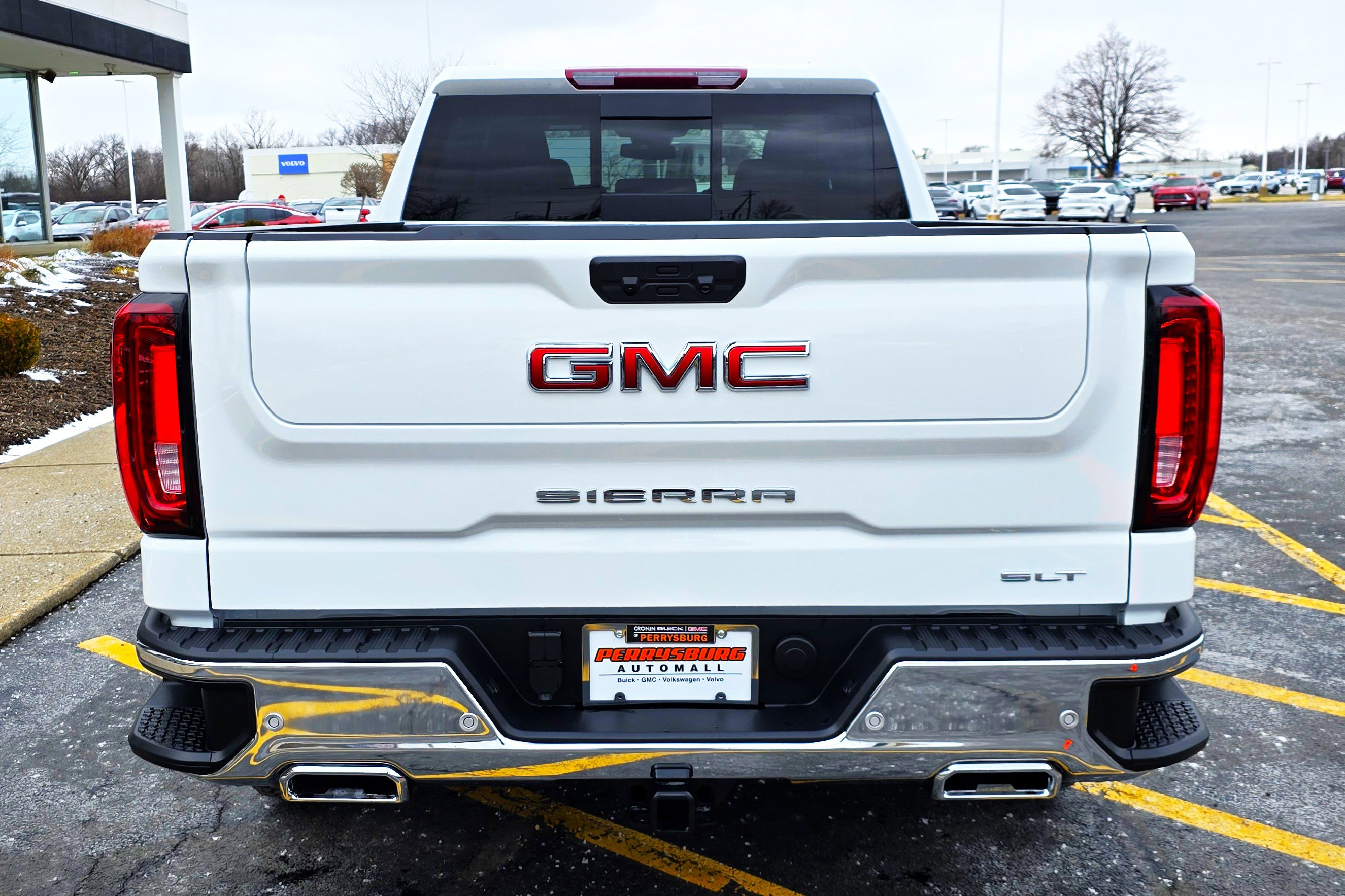 New 2026 GMC Sierra 1500 SLT w/ SLT Premium Plus Package image 7