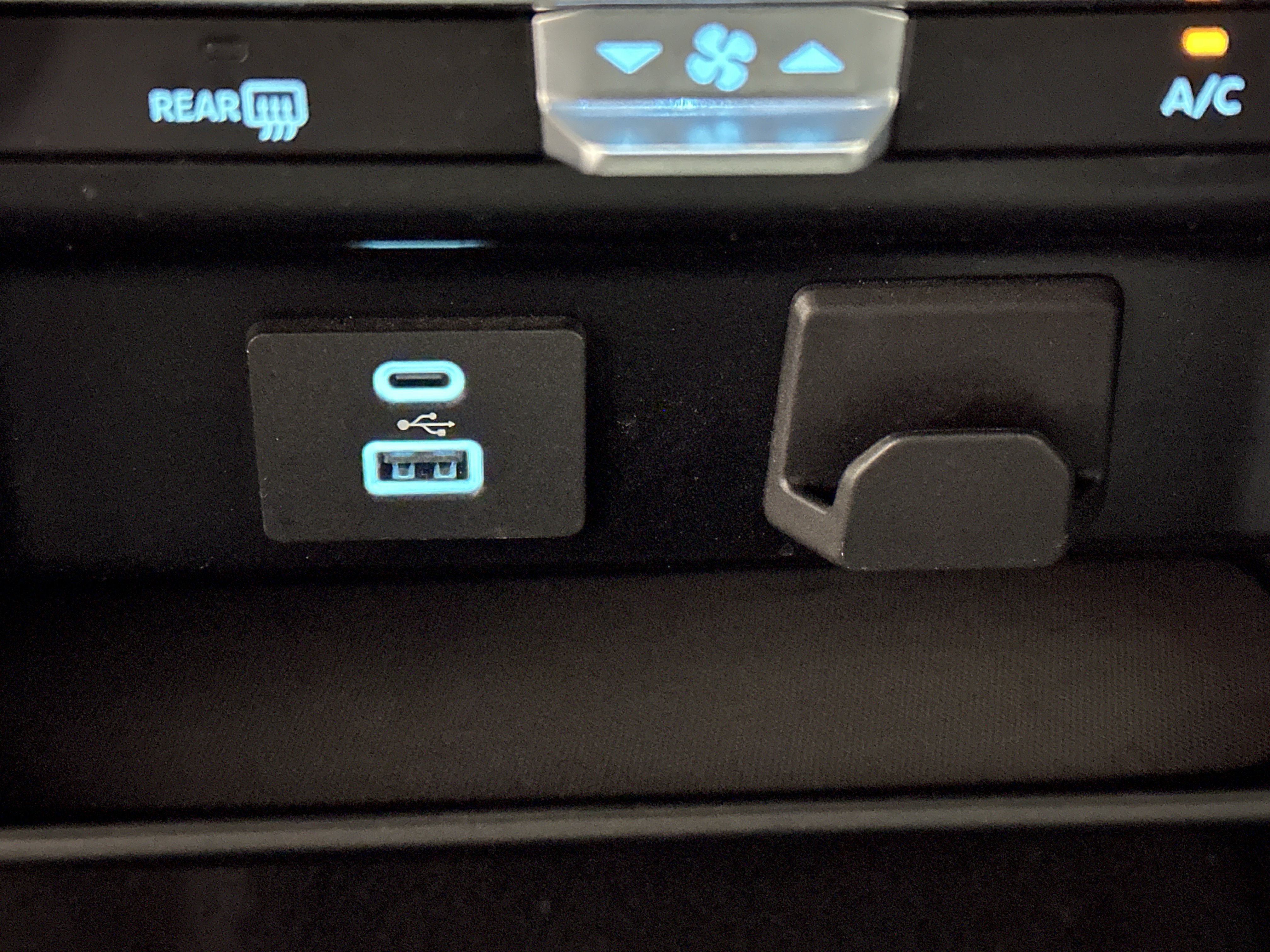 Used 2024 Ford F150 XLT AWD/4WD image 41
