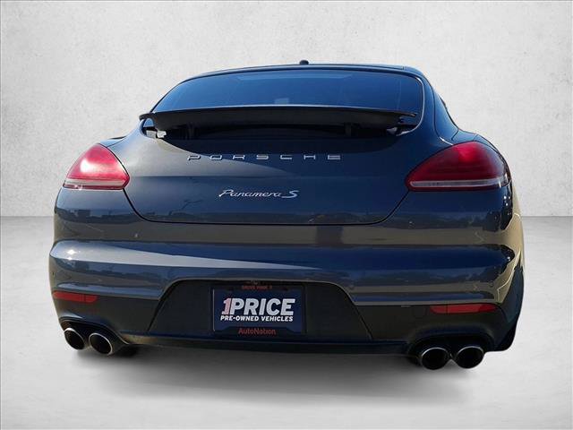 Used 2016 Porsche Panamera S RWD image 7