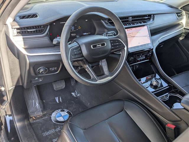 Used 2023 Jeep Grand Cherokee Limited image 10