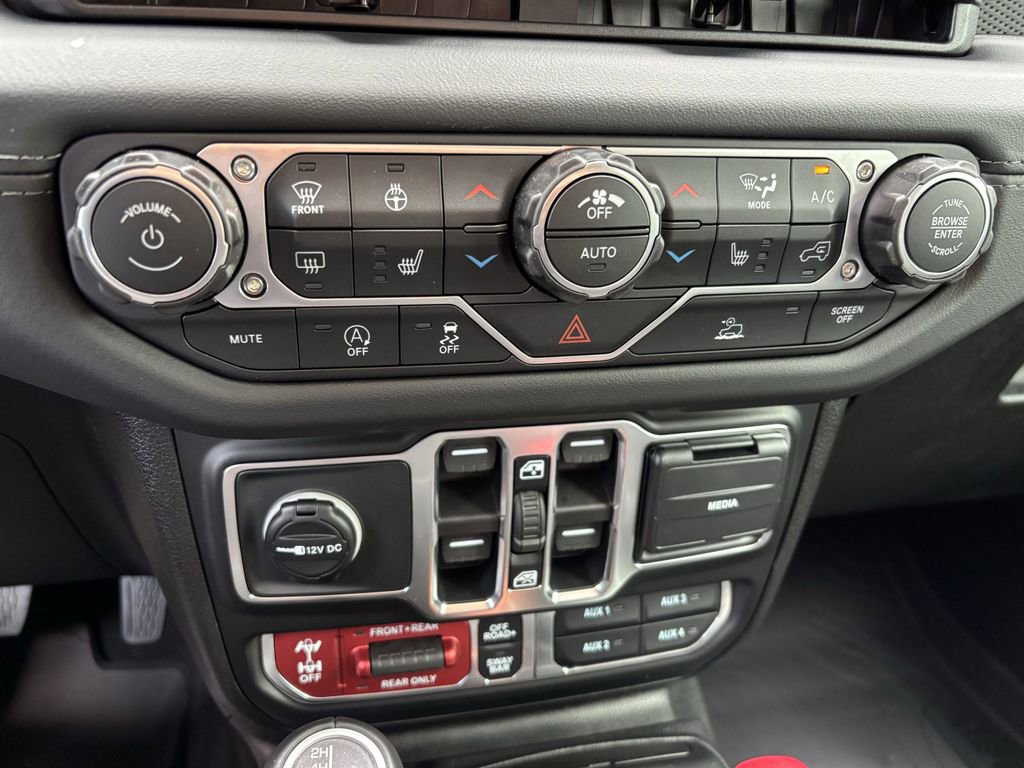 New 2026 Jeep Gladiator Rubicon AWD/4WD image 18