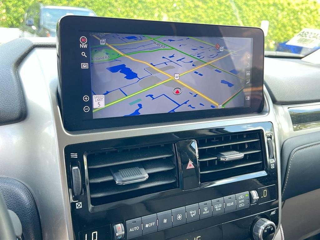 Certified 2023 Lexus GX 460 Premium AWD/4WD image 17