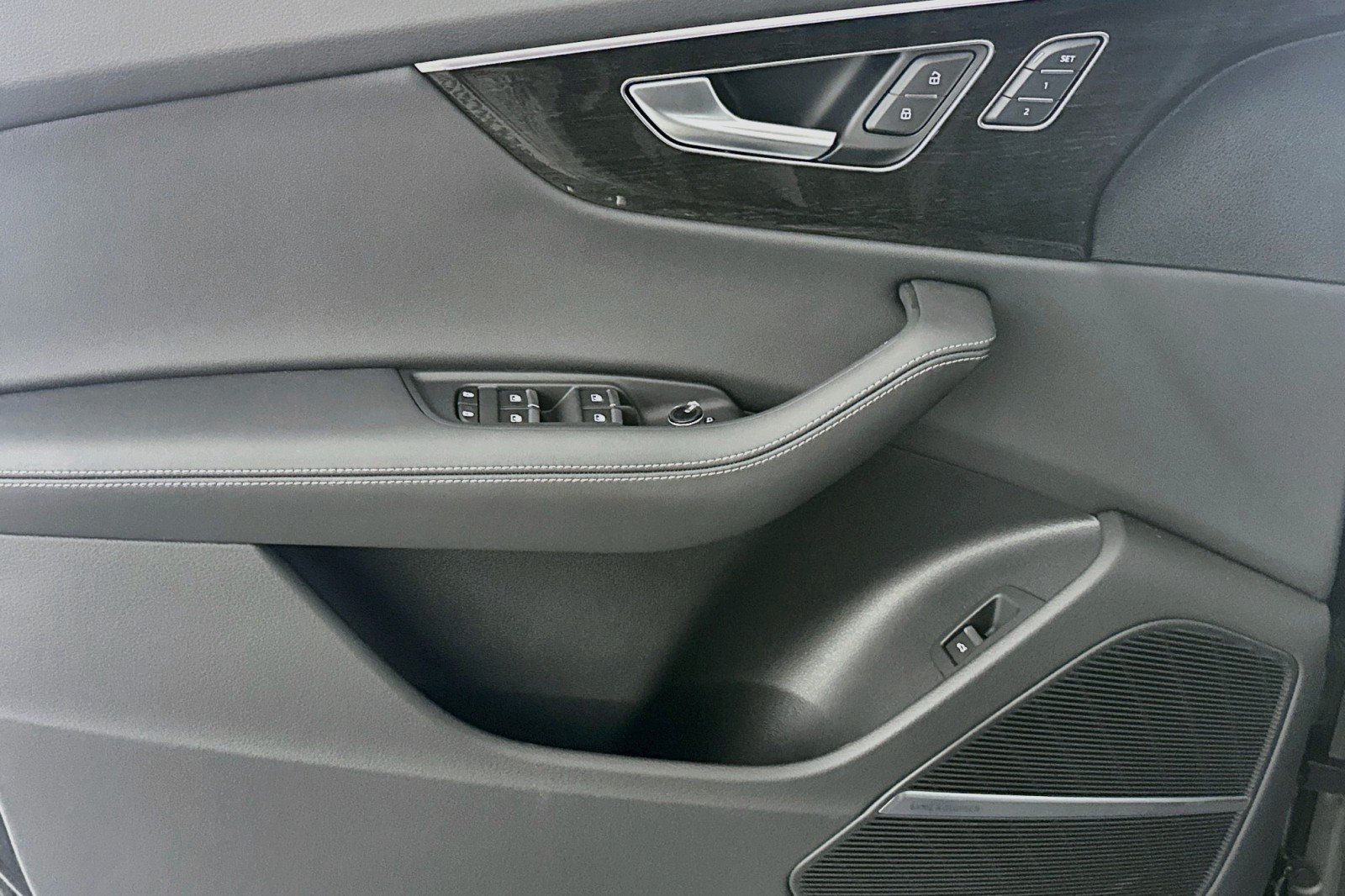 New 2026 Audi Q8 Premium Plus AWD/4WD image 15