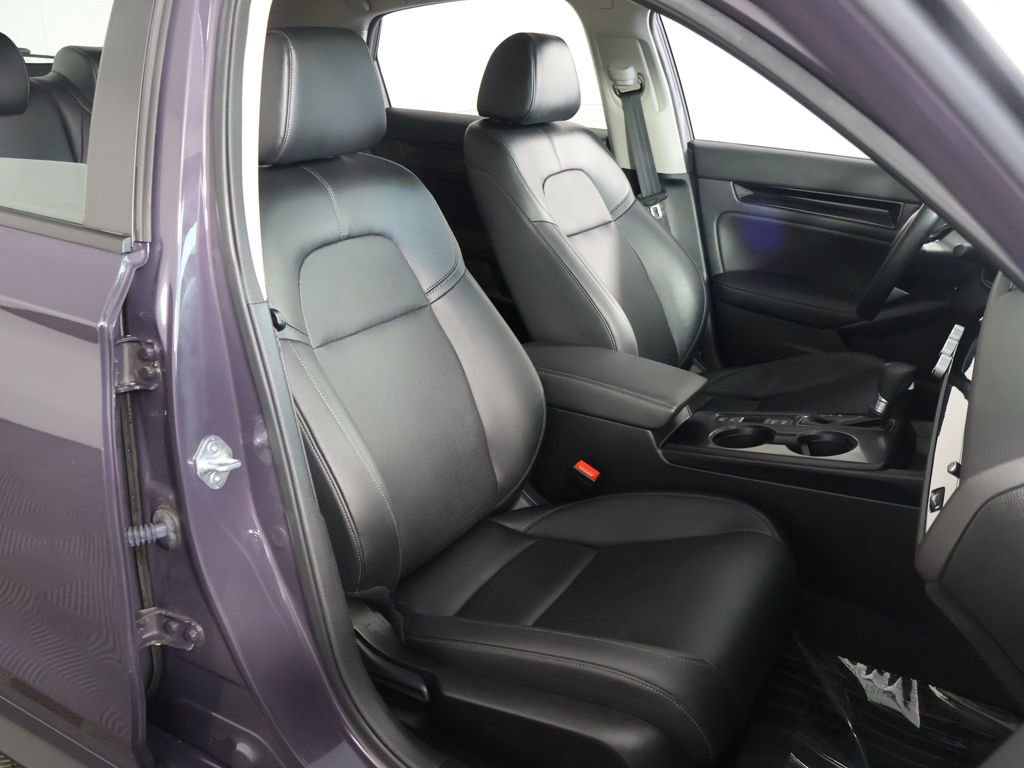 Used 2024 Honda Civic EX-L image 25
