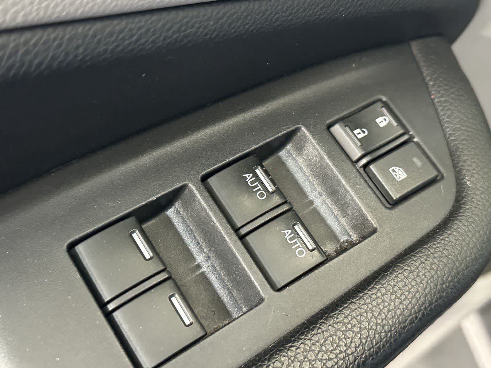 Used 2017 Honda Pilot EX image 14