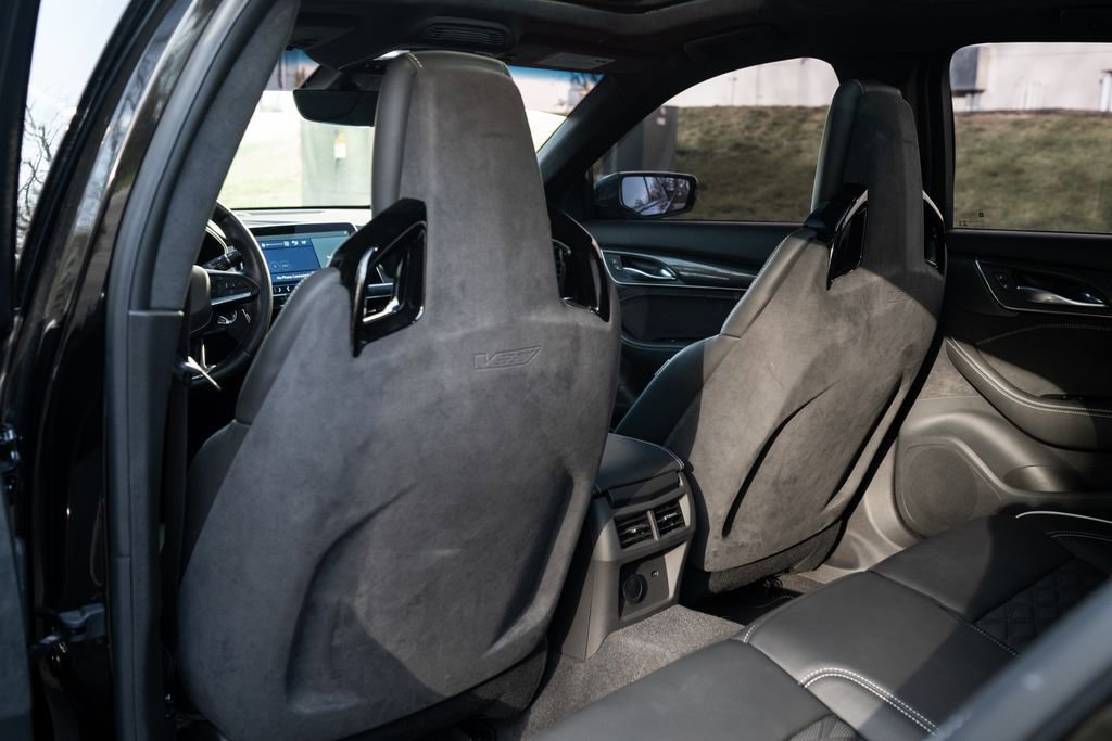 Used 2024 Cadillac CT5 V Blackwing w/ LPO, Bronce Accent Package image 19