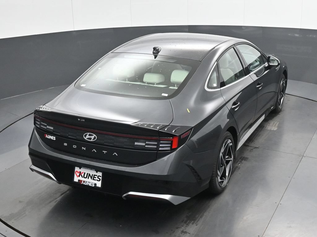 New 2026 Hyundai Sonata SEL FWD image 36