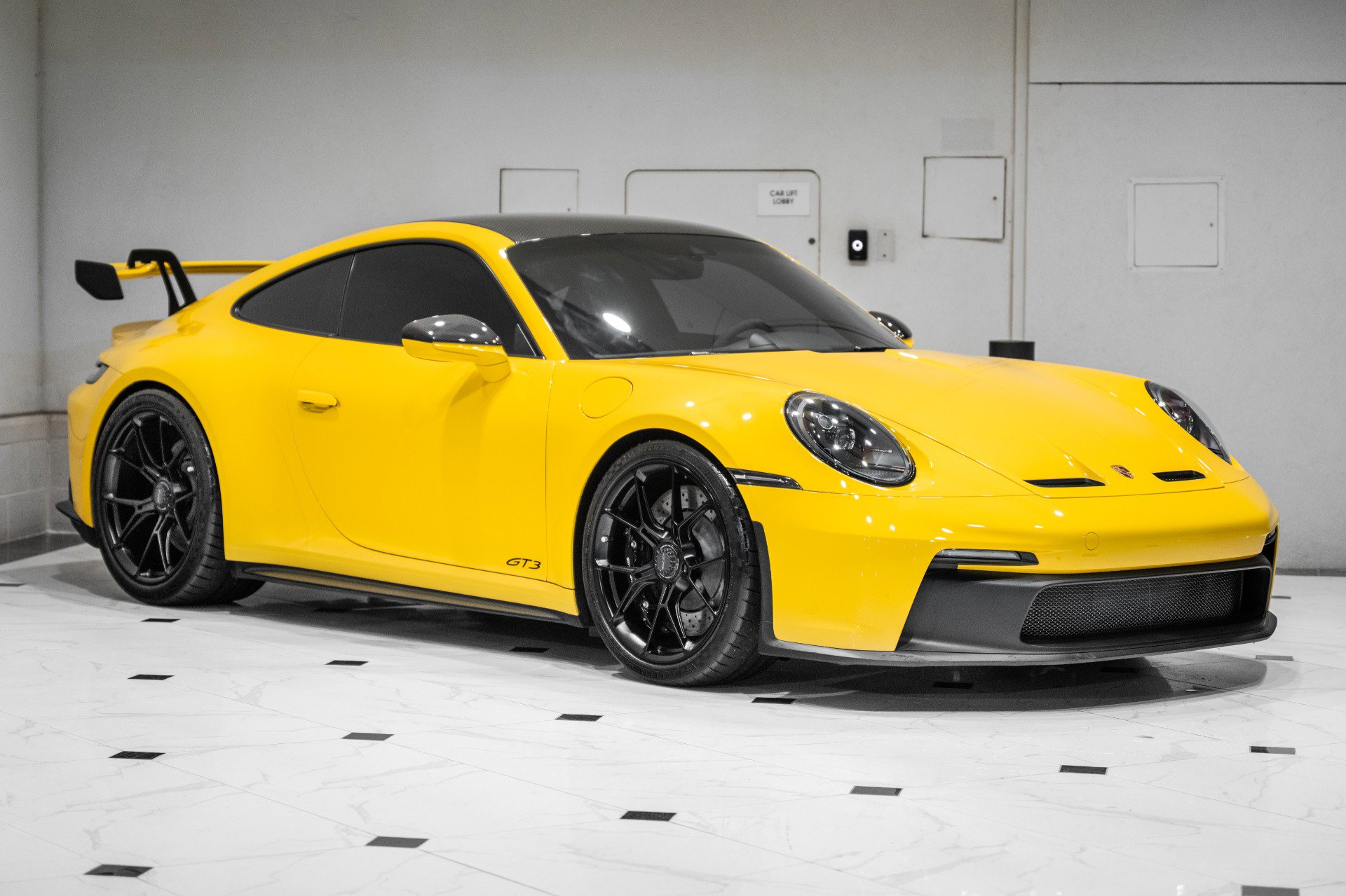 Used 2022 Porsche 911 GT3 image 3