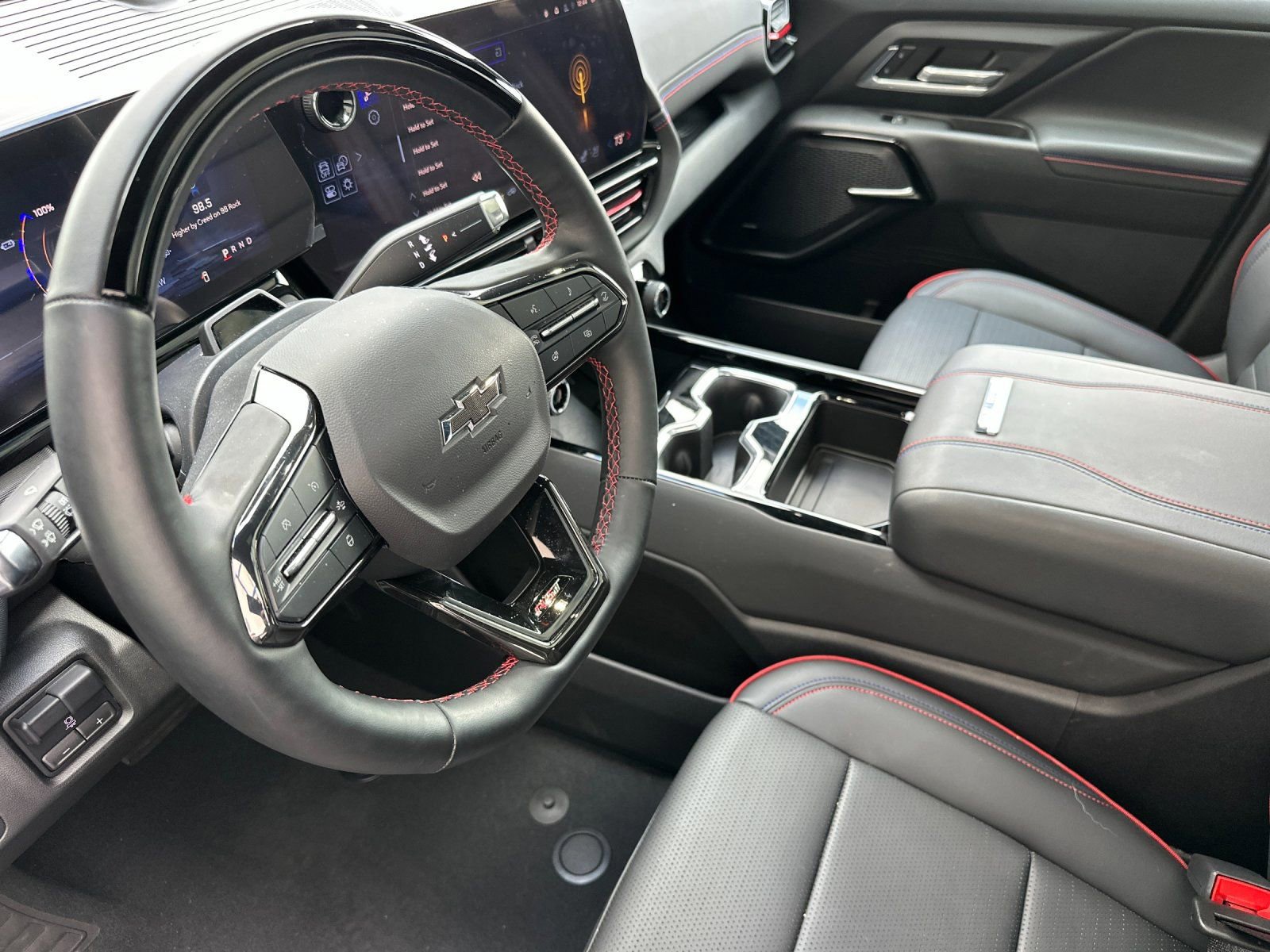 Used 2024 Chevrolet Silverado EV RST image 10