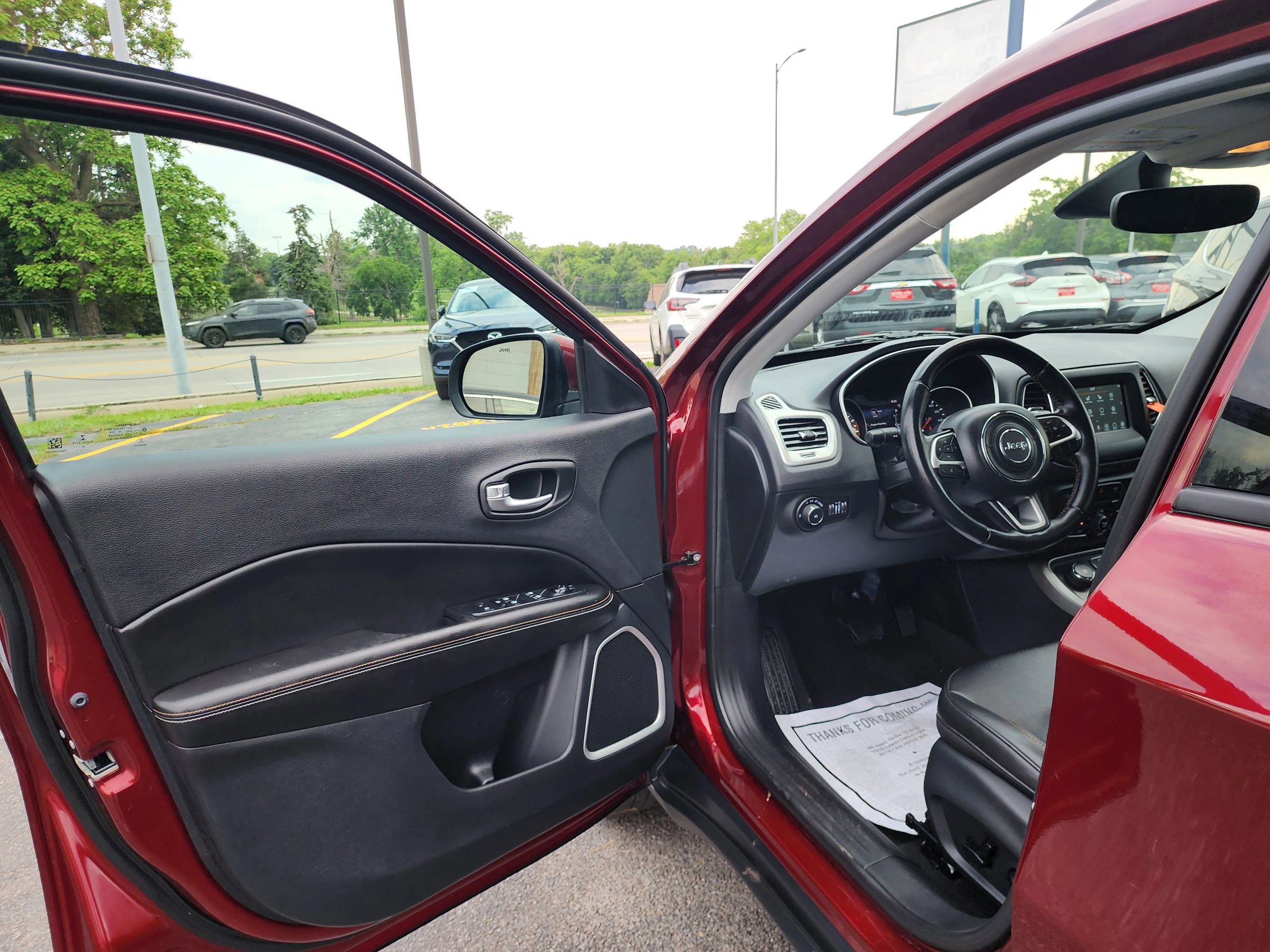 Used 2021 Jeep Compass Latitude w/ Convenience Group image 18