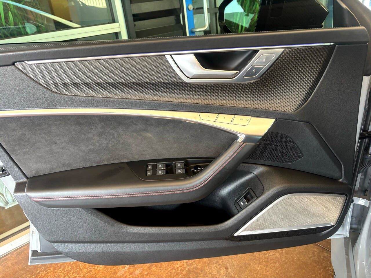 Used 2021 Audi RS 7 Sportback w/ Carbon Optic Package image 28